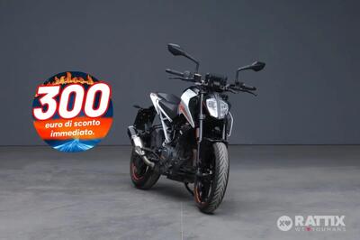 KTM 390 Duke (2021 - 23) usata