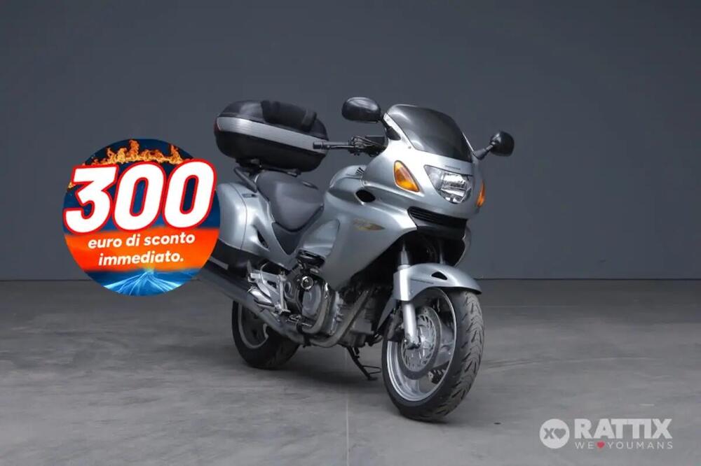 Honda Deauville 650 (2002 - 05)