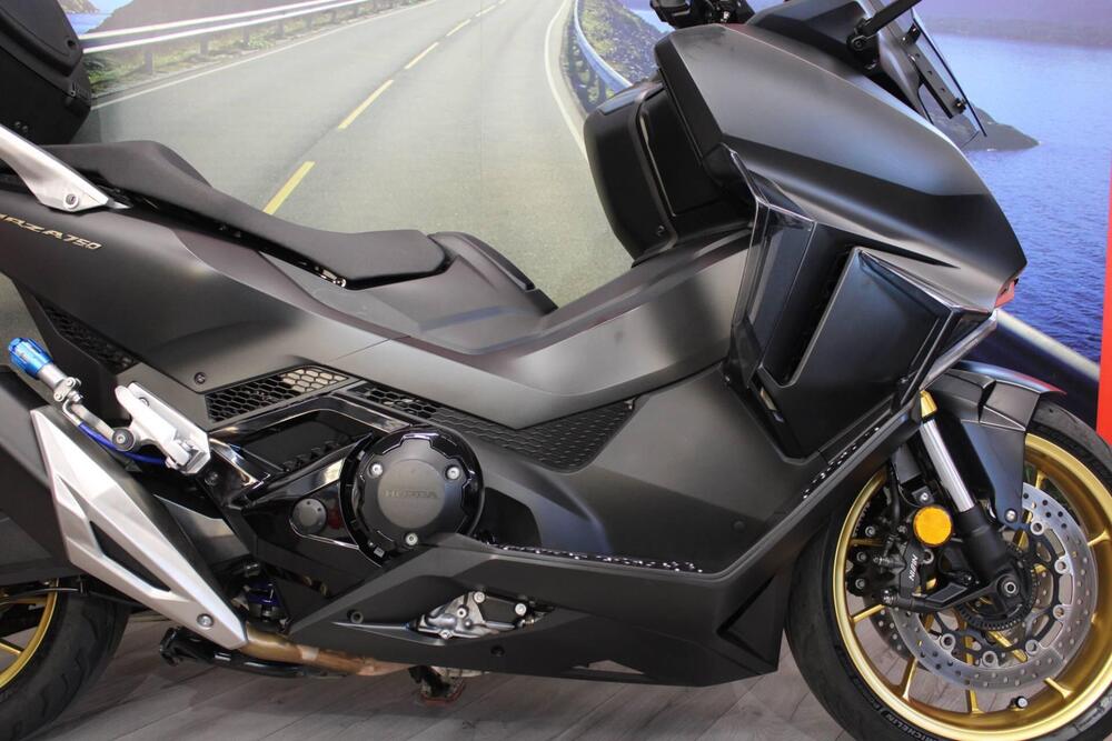 Honda Forza 750 DCT (2021 - 24) (14)