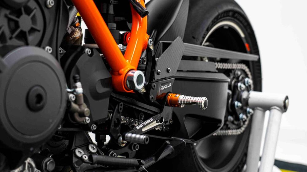 KTM 1290 Super Duke RR (2023) (15)