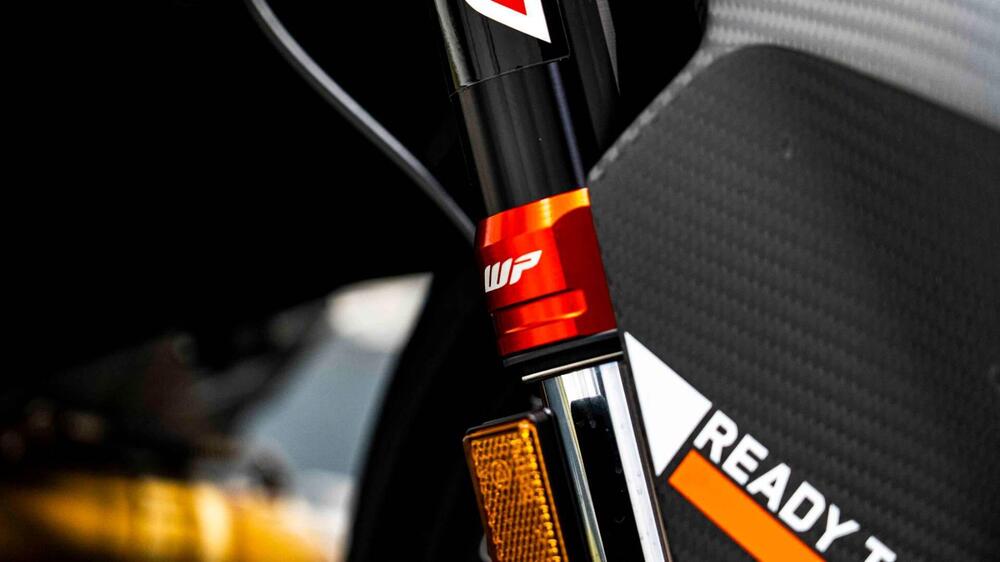 KTM 1290 Super Duke RR (2023) (19)