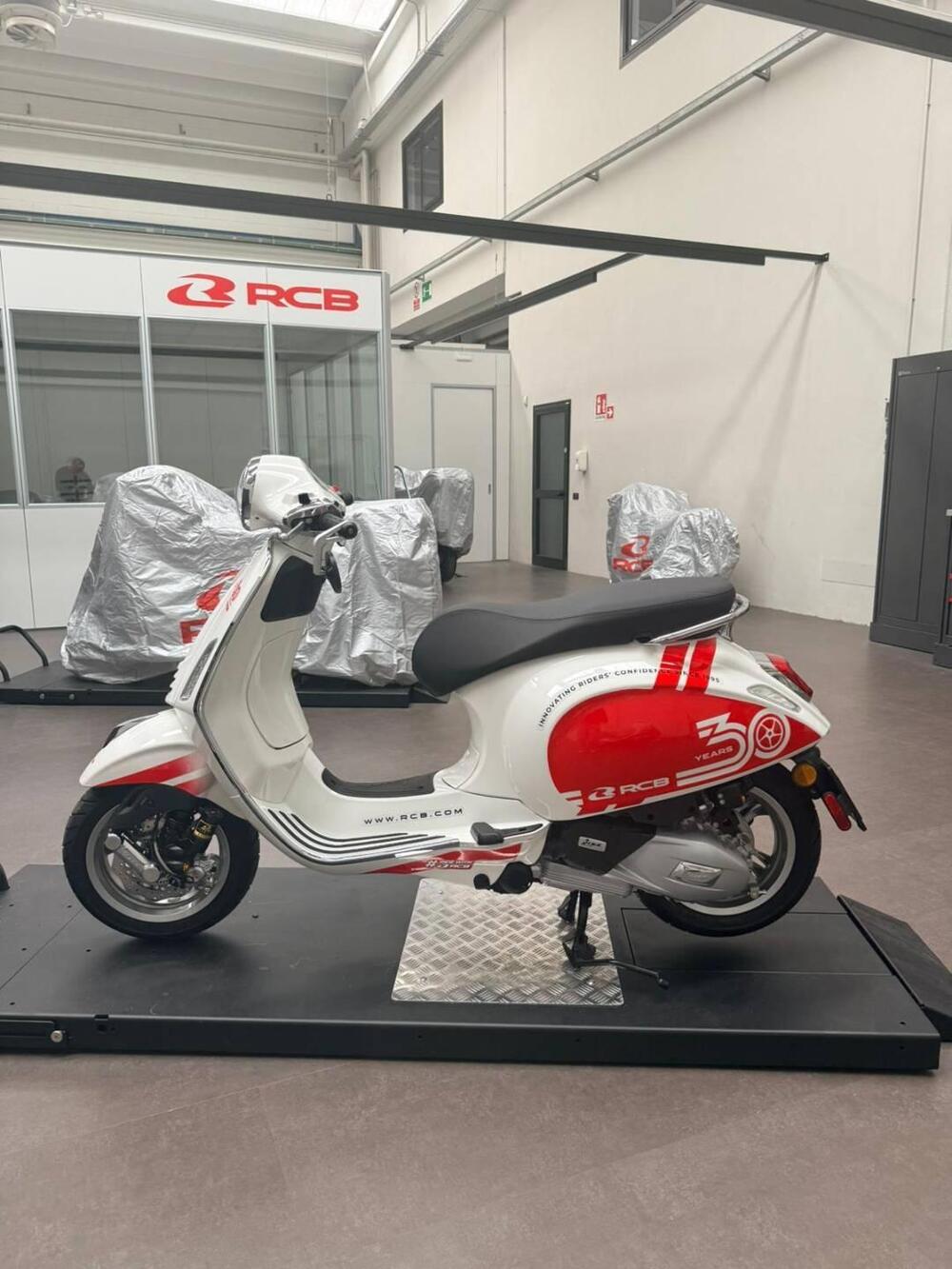Vespa Primavera 125 (2026) (4)