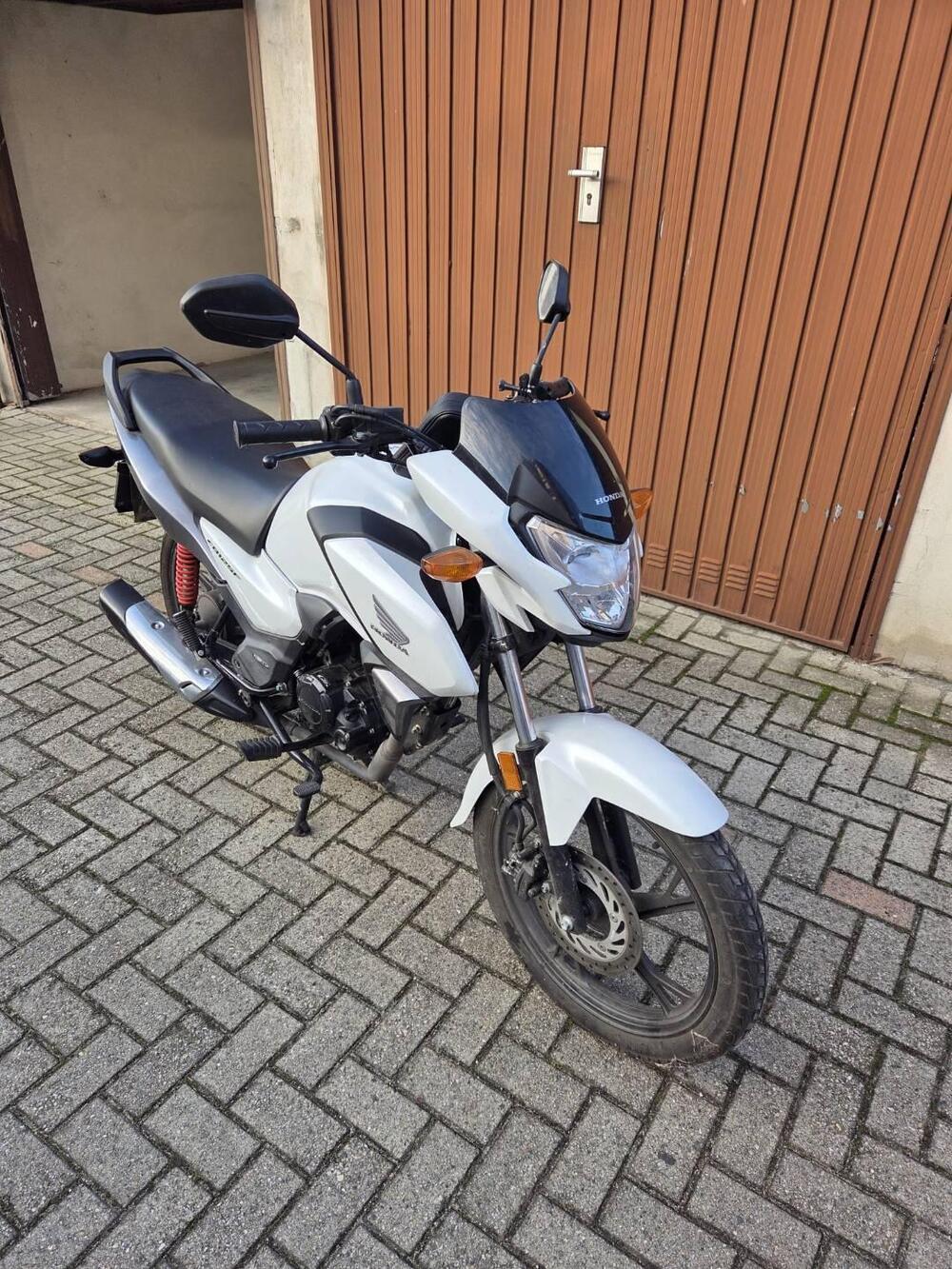 Honda CB 125 F (2021 - 25) (5)