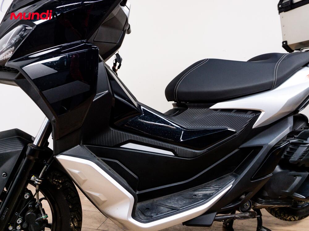 Aprilia SR GT 200 Replica (2024 - 25) (9)