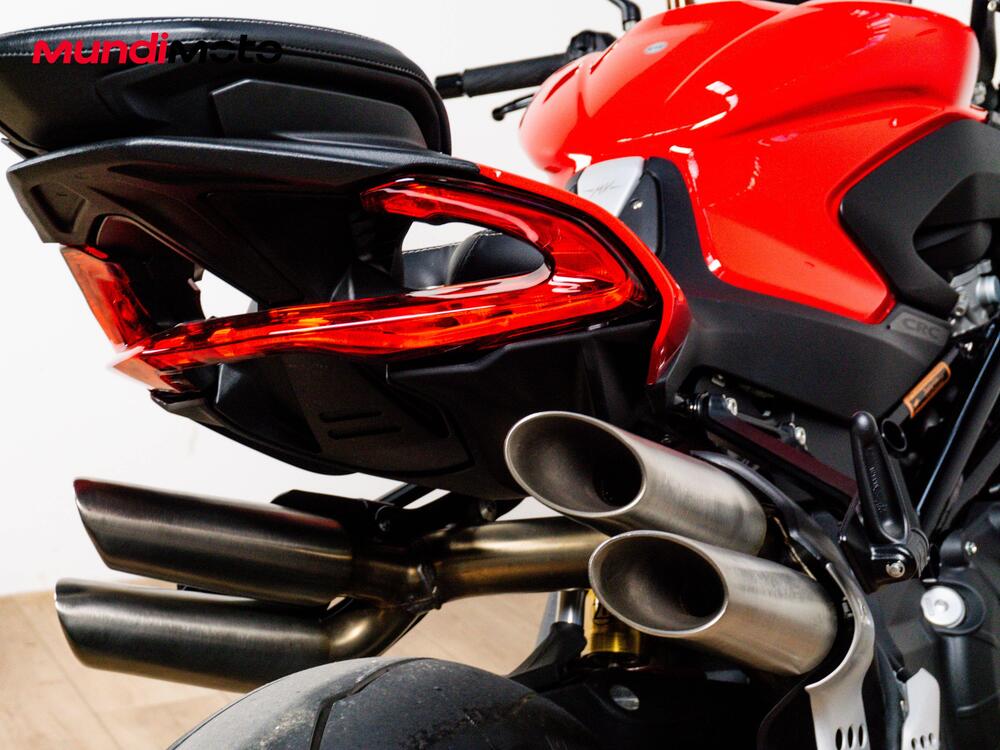 MV Agusta Brutale 1000 RS (2022 - 26) (12)