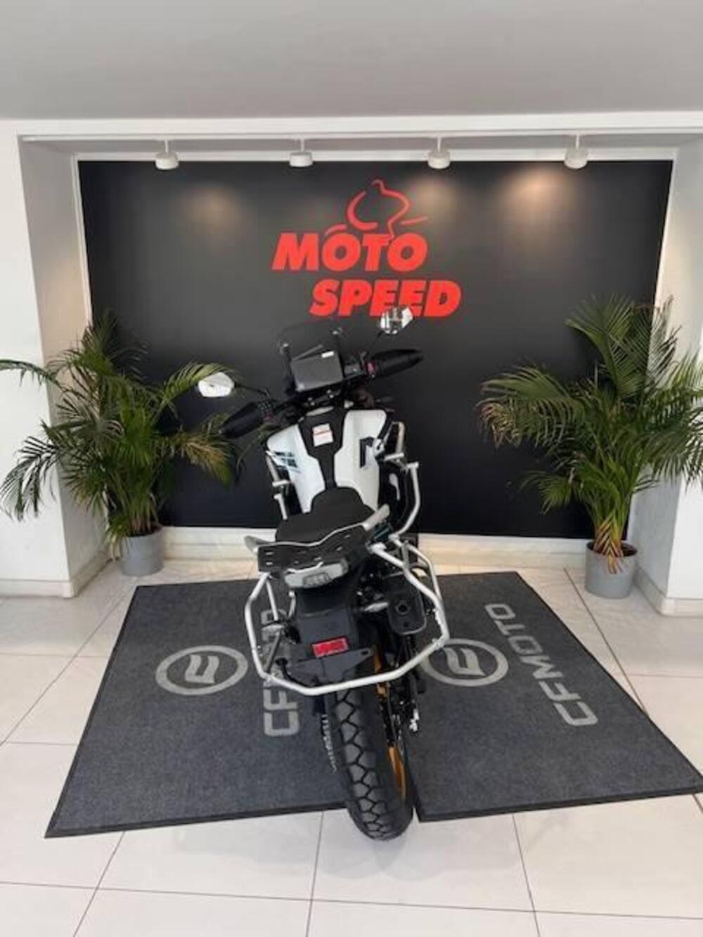 CFMOTO 800MT Explore (2023 - 26) (4)