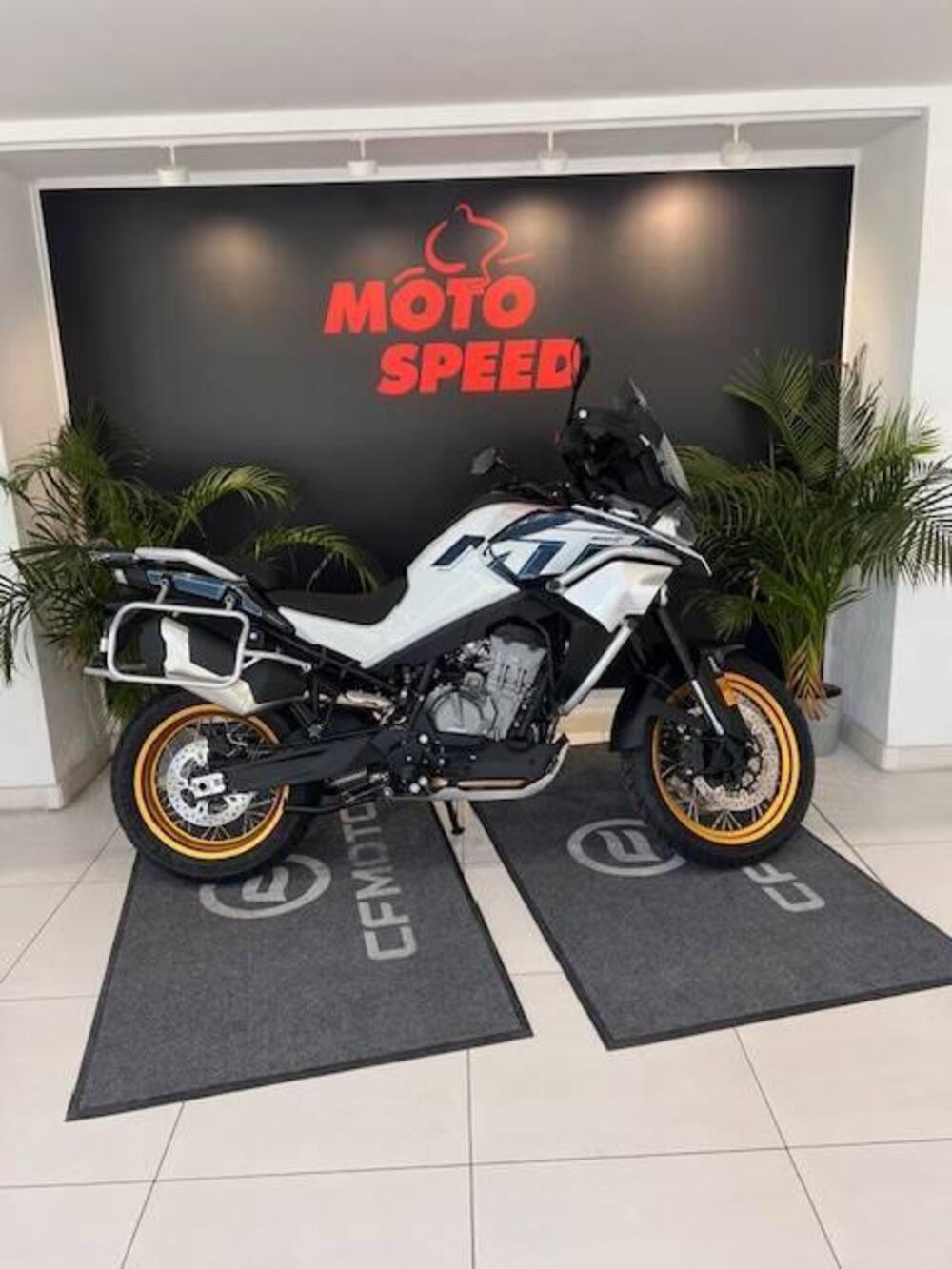 CFMOTO 800MT Explore (2023 - 26)