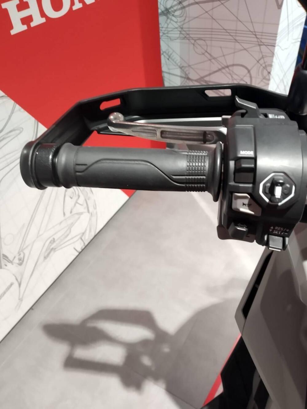 Honda X-ADV 750 (2025 - 26) (10)