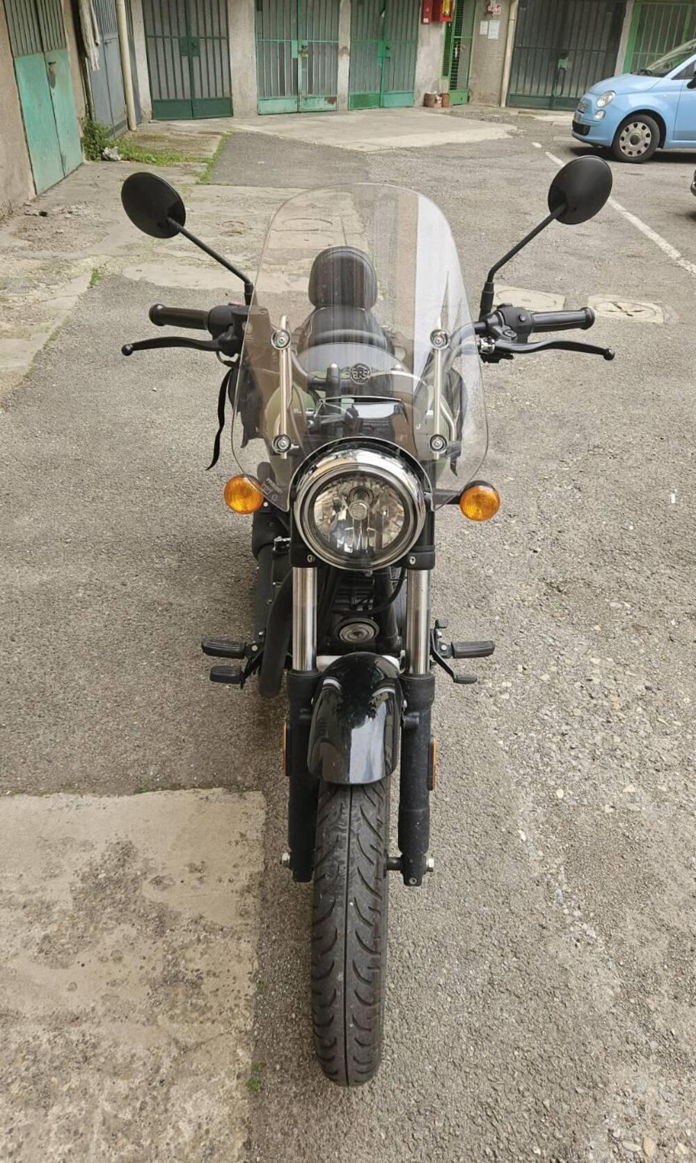 Royal Enfield Meteor 350 (2021 - 26) (2)