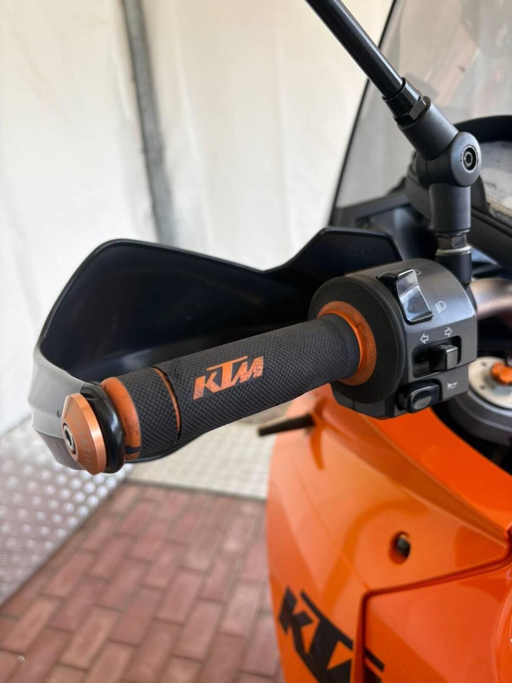 KTM 990 Adventure (2009 - 11) (5)