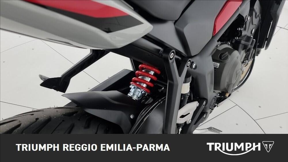 Triumph Trident 800 (2026) (16)