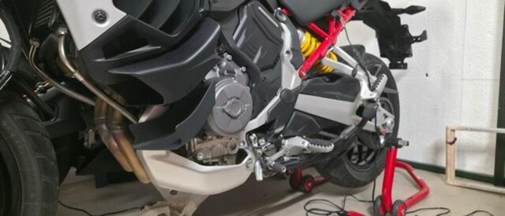 Ducati Multistrada V4 S Grand Tour (2024) (2)