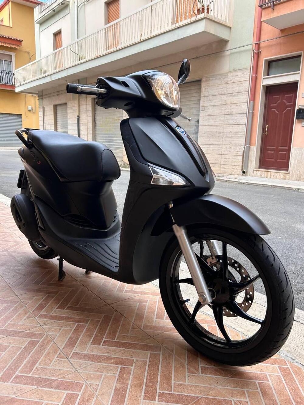 Piaggio Liberty S 50 4T (2020) (4)