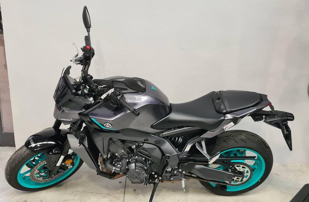 Yamaha MT-09 Y-AMT (2024 - 26) (3)