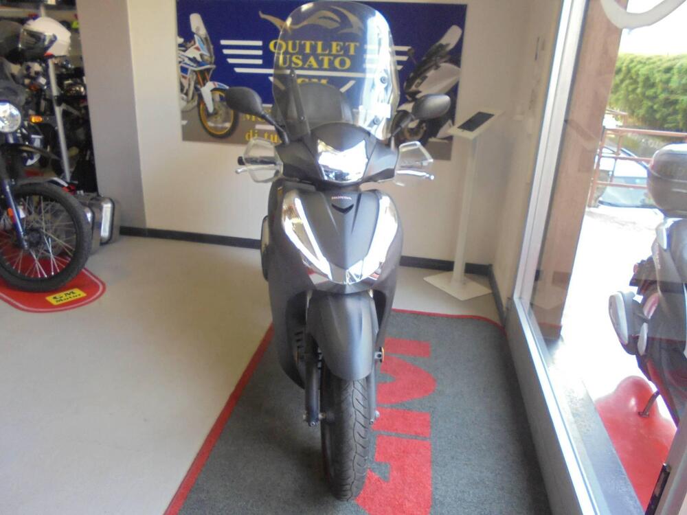 Honda SH 300 i Sport ABS (2018 - 20) (2)