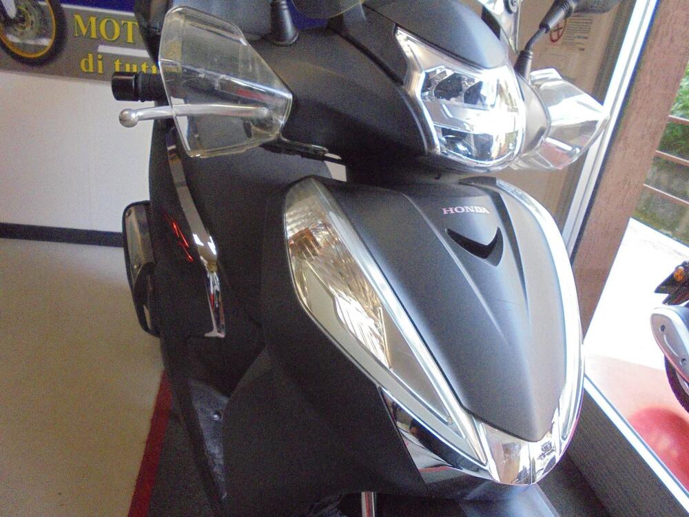 Honda SH 300 i Sport ABS (2018 - 20) (6)