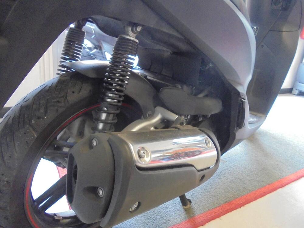 Honda SH 300 i Sport ABS (2018 - 20) (7)