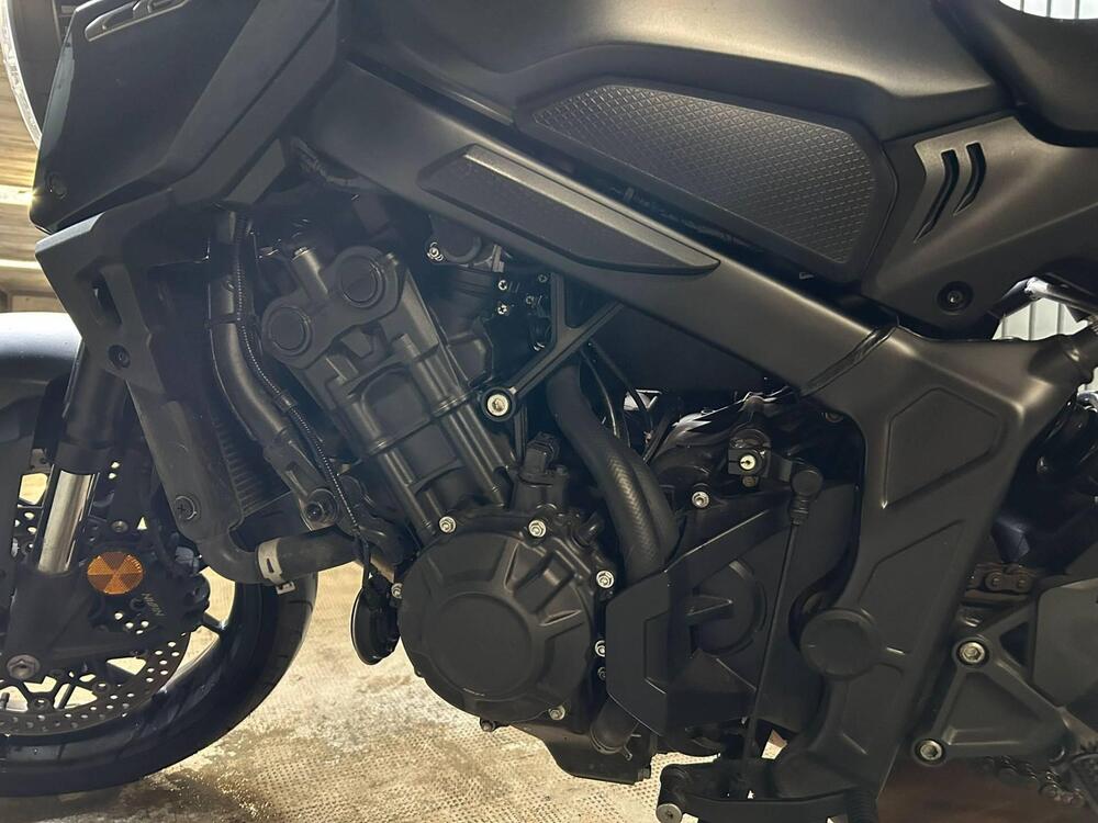 Honda CB 650 R (2021 - 23) (7)