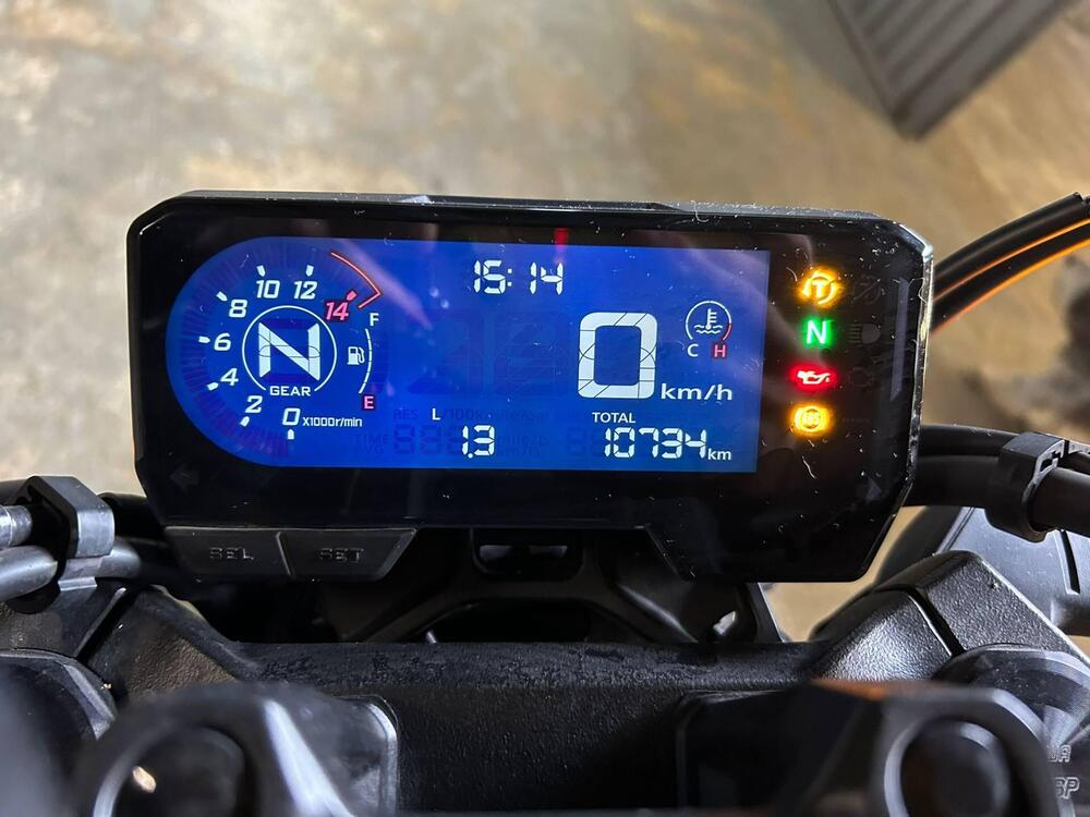 Honda CB 650 R (2021 - 23) (6)