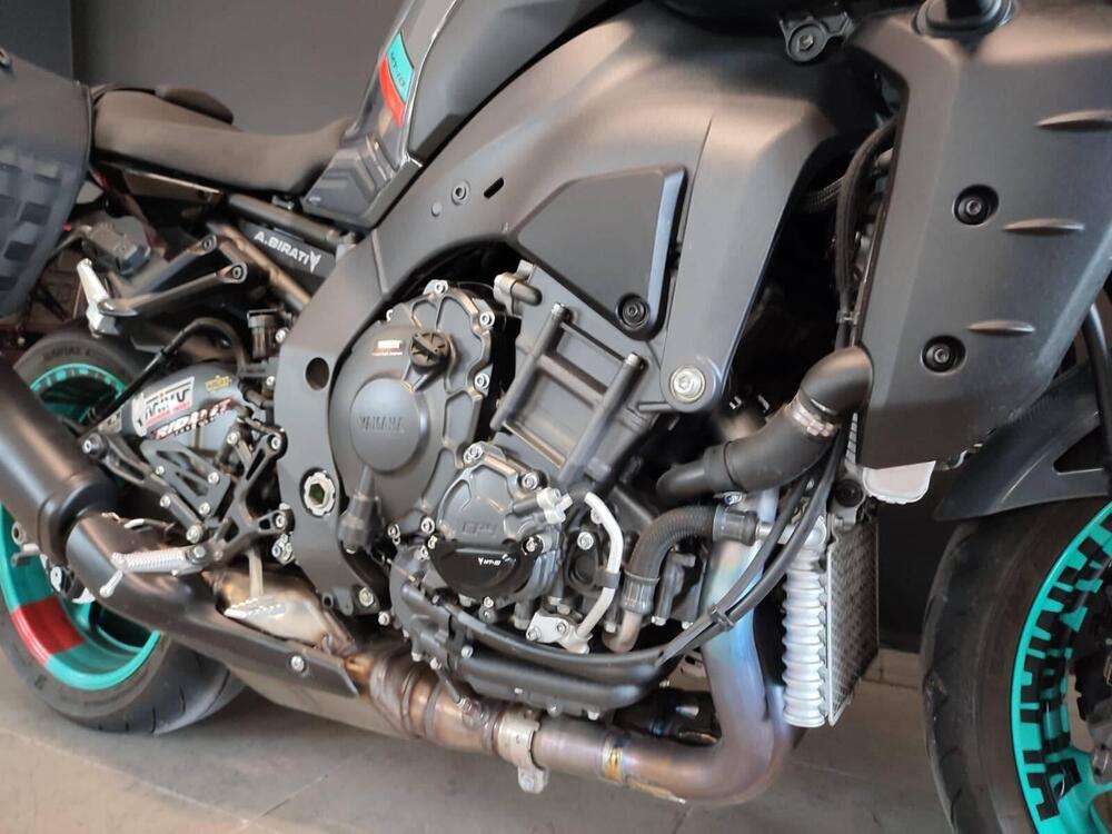 Yamaha MT-10 (2022 - 26) (4)