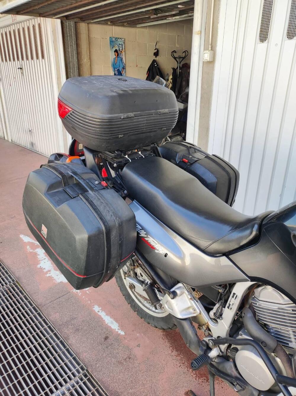 Honda Transalp XL 600V (1997 - 99) (2)