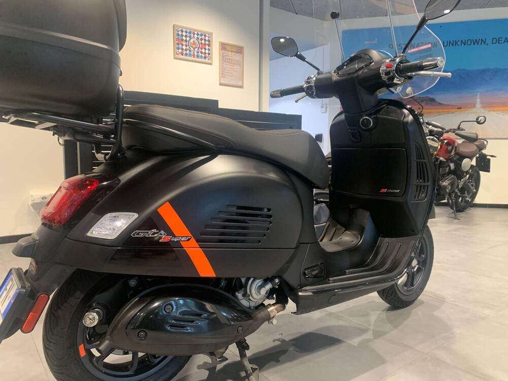Vespa GTS 300 Super Sport (2023 - 24) (3)