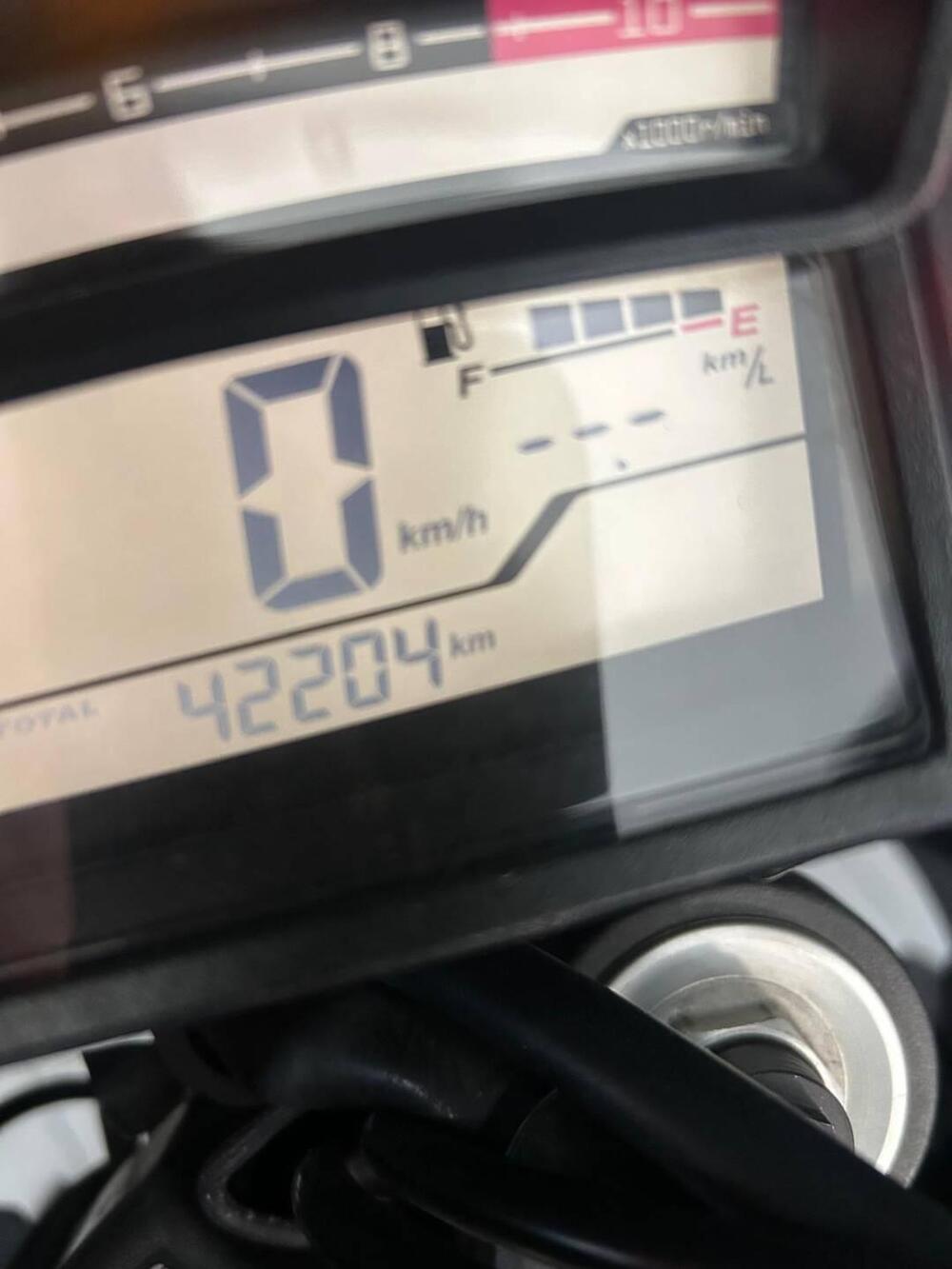 Honda VFR 1200 F DCT ABS (2010 - 16) (4)