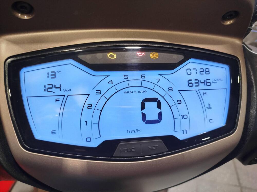 Piaggio Medley 150 S ABS (2021 - 25) (5)