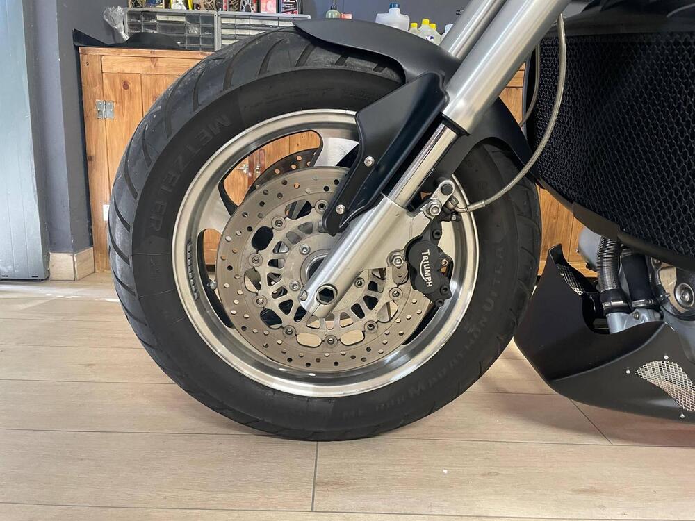 Triumph Rocket 3 (2004 - 11) (19)