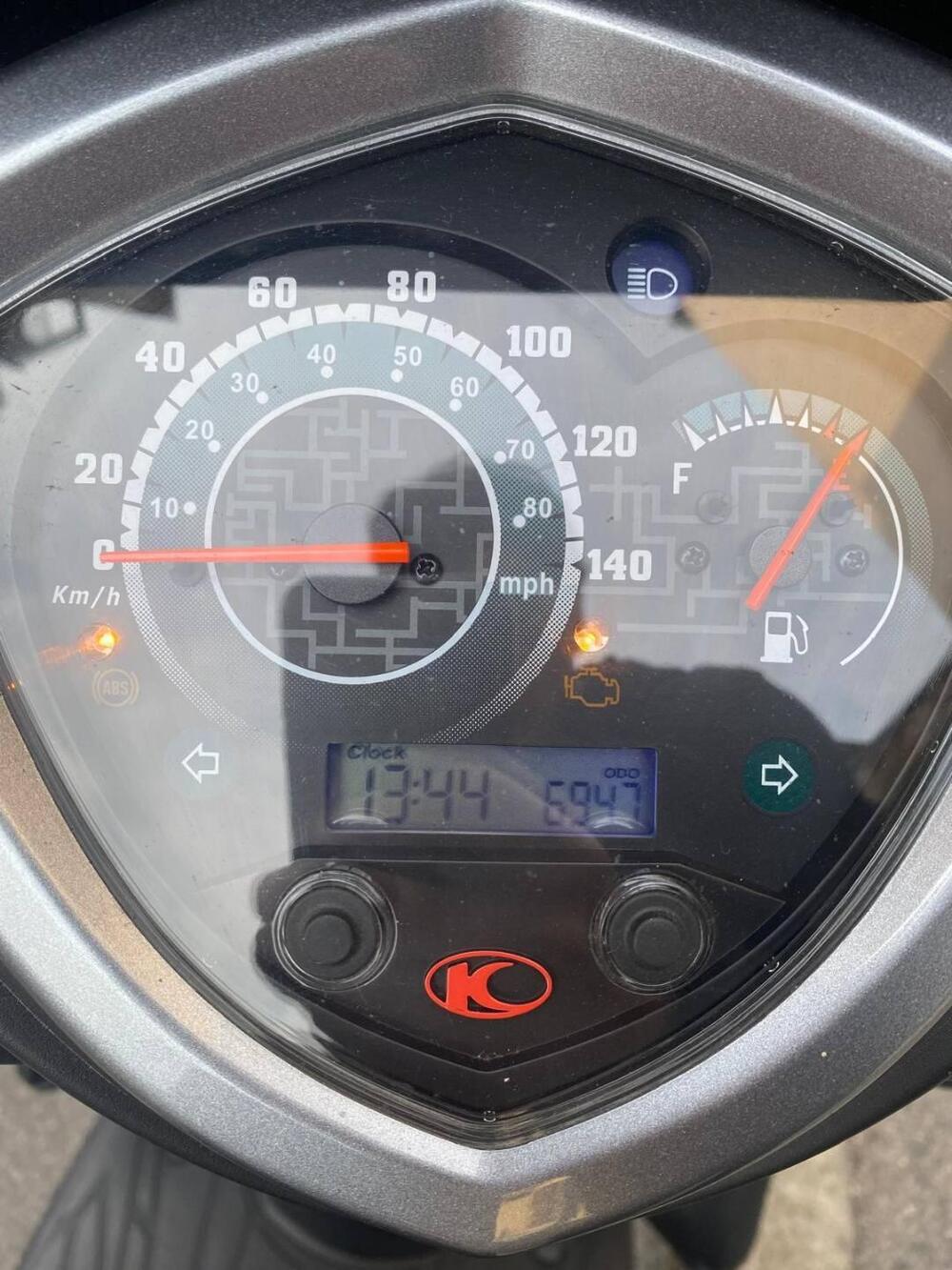 Kymco Agility 200i R16 + (2021 - 25) (4)