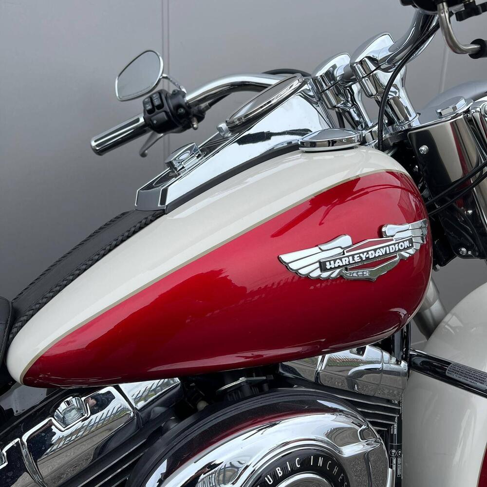 Harley-Davidson 1690 Deluxe ABS (2011 - 16) - FLSTN (3)