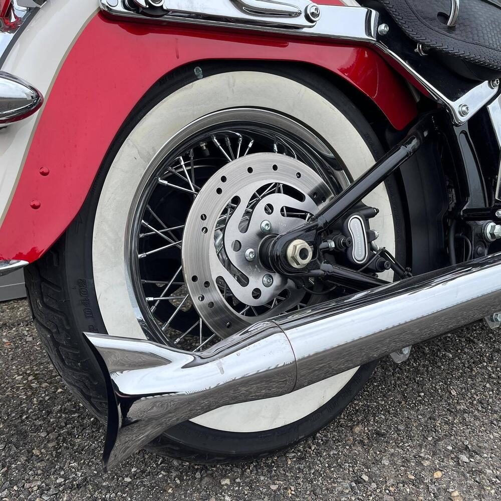 Harley-Davidson 1690 Deluxe ABS (2011 - 16) - FLSTN (11)