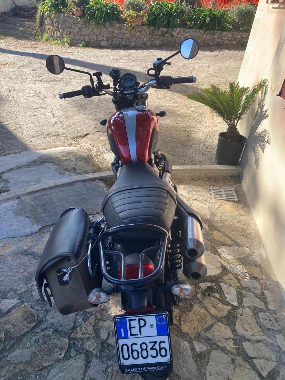 Triumph Scrambler (2006 - 17) (5)