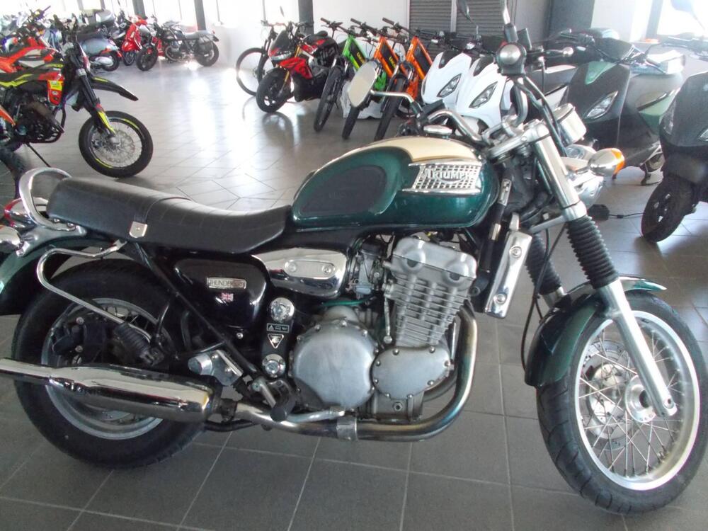 Triumph Thunderbird 900 (1995 - 01) (2)