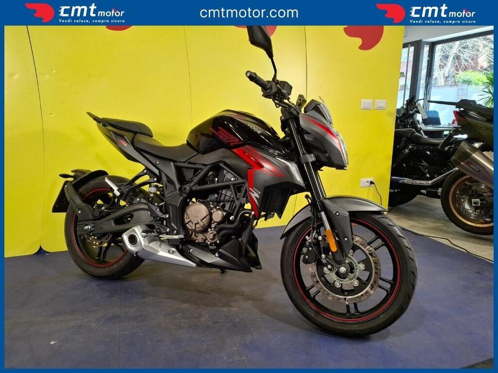 Voge Brivido 300R (2021 - 24) (3)