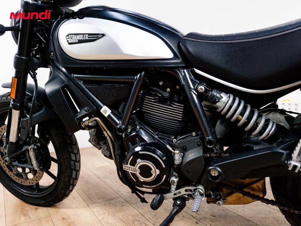 Ducati Scrambler 800 Icon Dark (2020) (10)