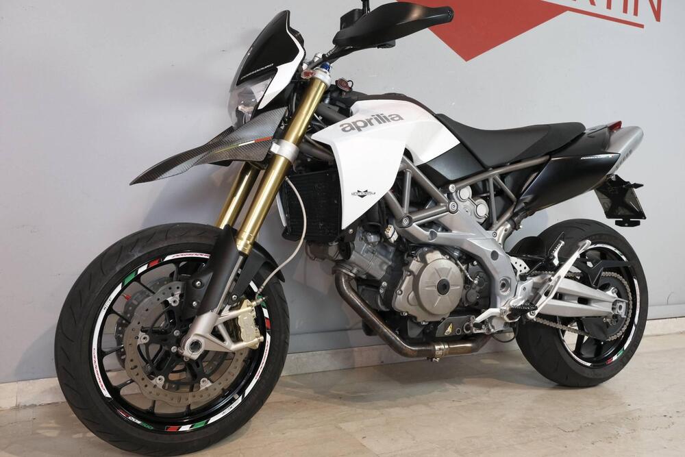 Aprilia Dorsoduro 750 (2009 - 14) (4)