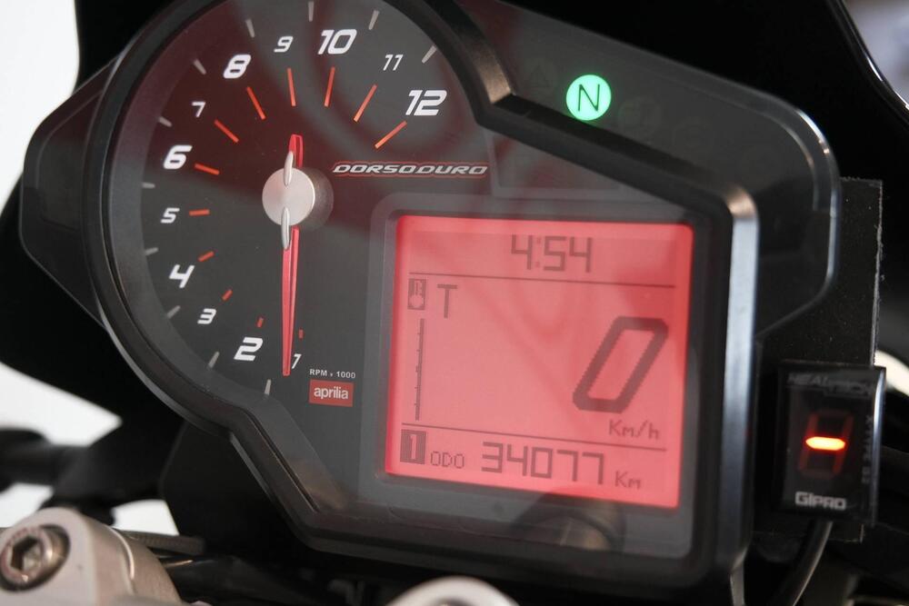 Aprilia Dorsoduro 750 (2009 - 14) (7)