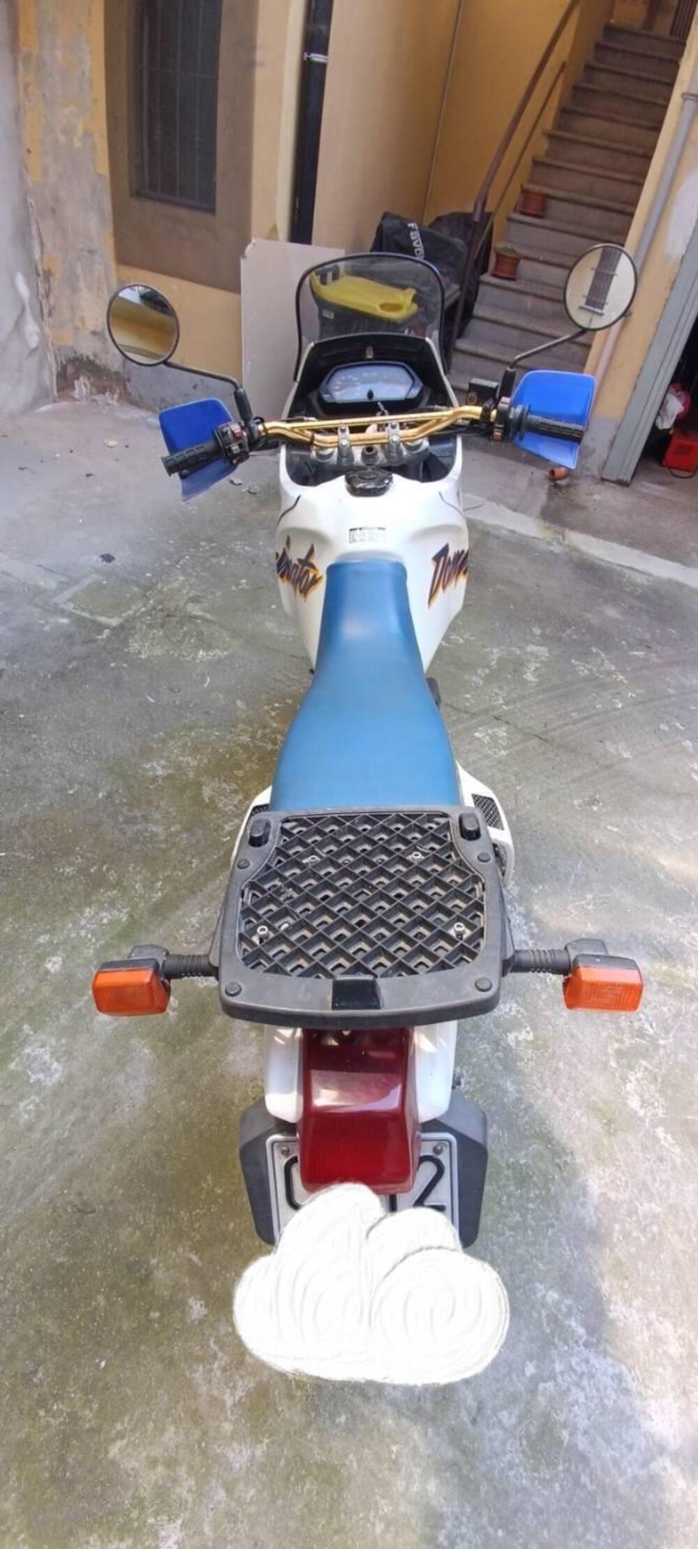 Honda NX 650 Dominator (1988 - 90) (4)