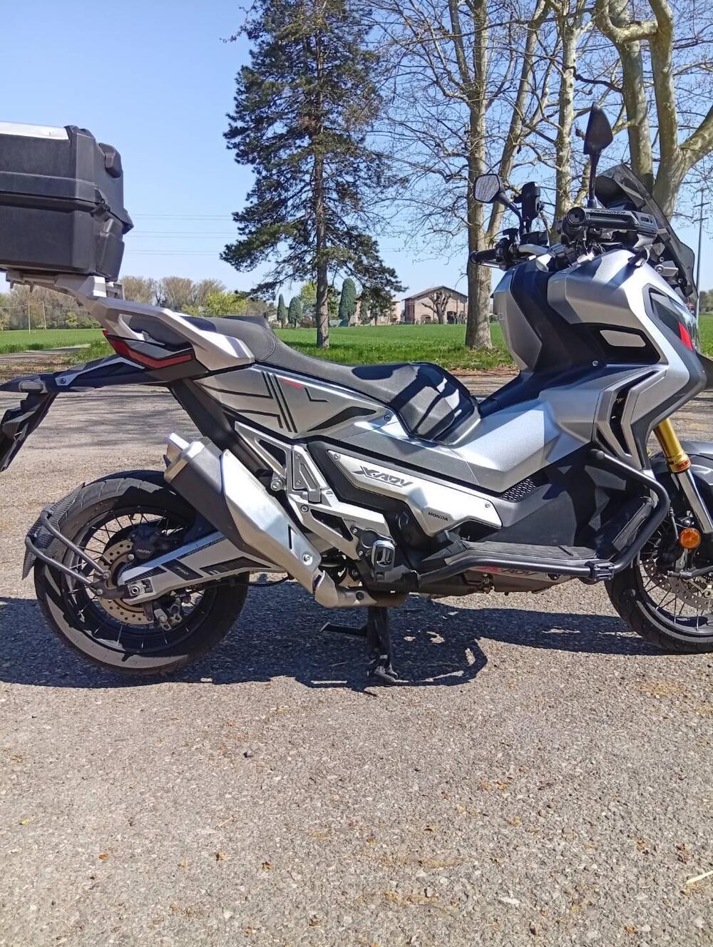 Honda X-ADV 750 (2018 - 20) (2)
