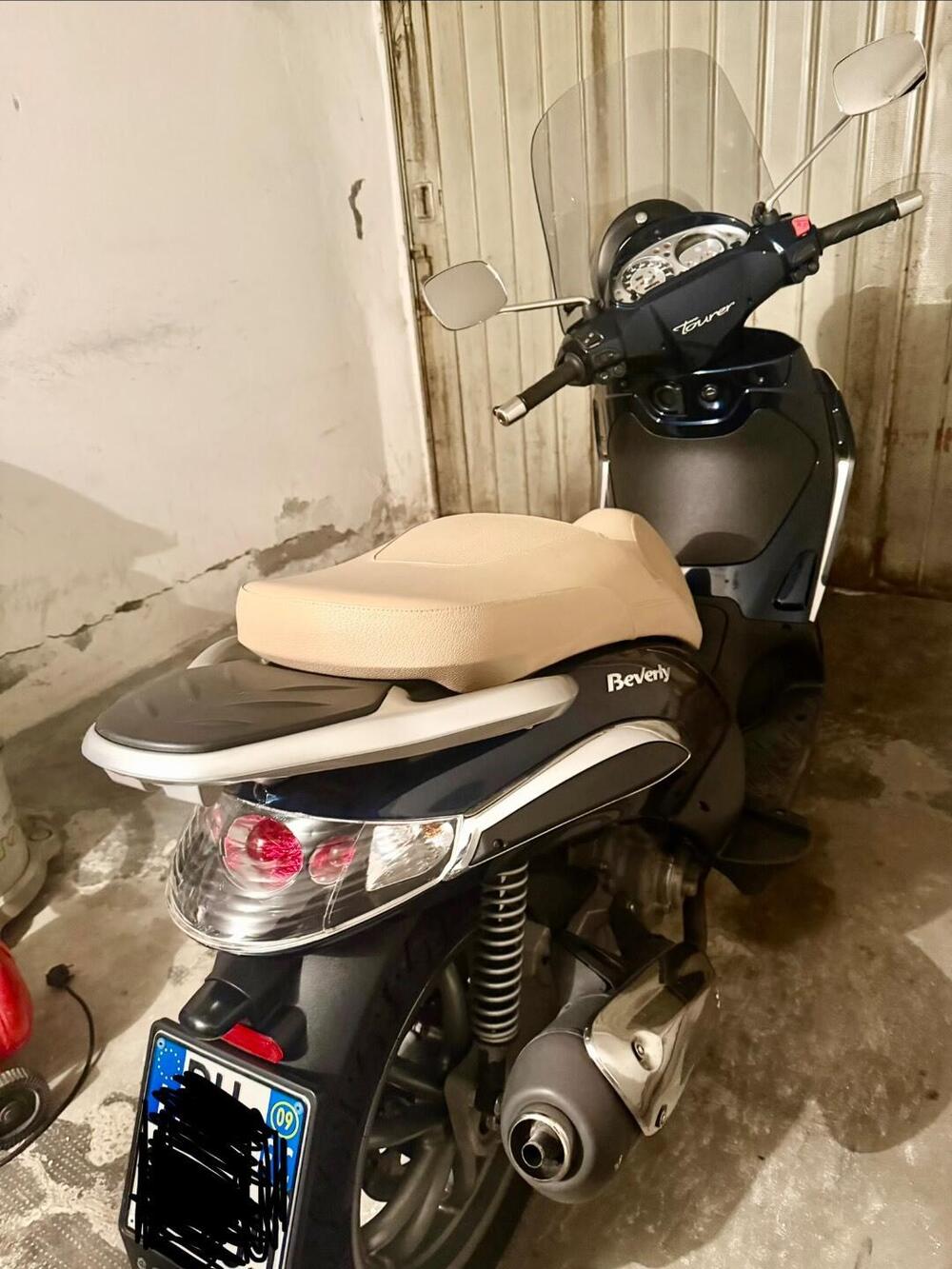 Piaggio Beverly 300 i.e. (2010 - 16) (4)