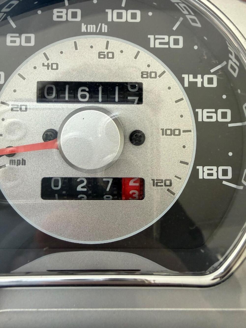 Piaggio Beverly 300 i.e. (2010 - 16) (7)