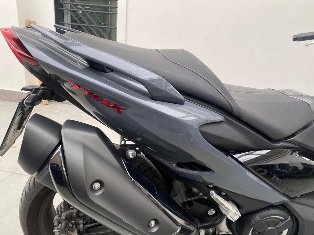 Yamaha T-Max 560 Tech Max (2022 - 24) (7)