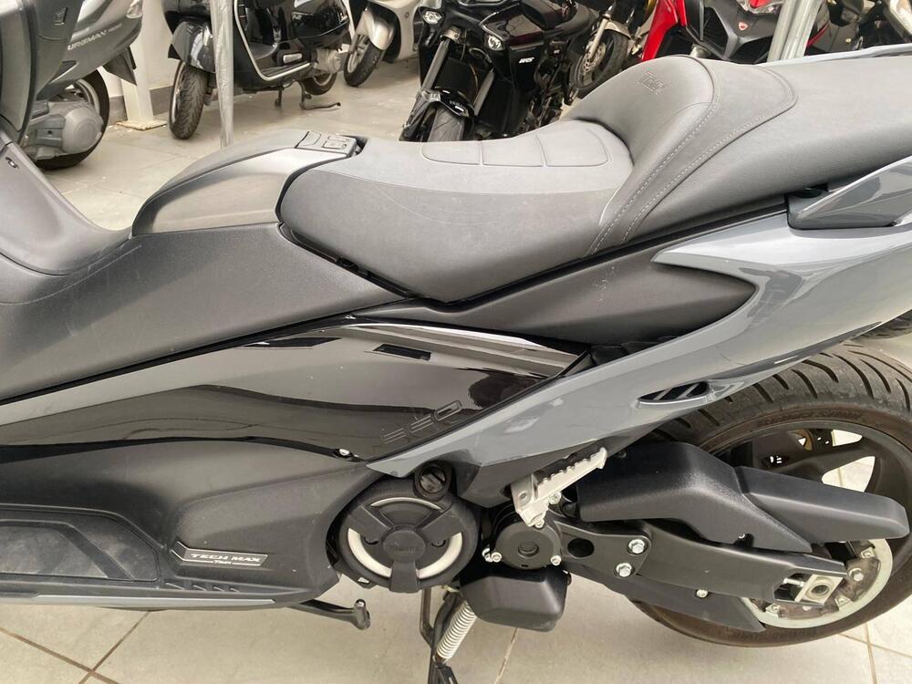 Yamaha T-Max 560 Tech Max (2022 - 24) (9)