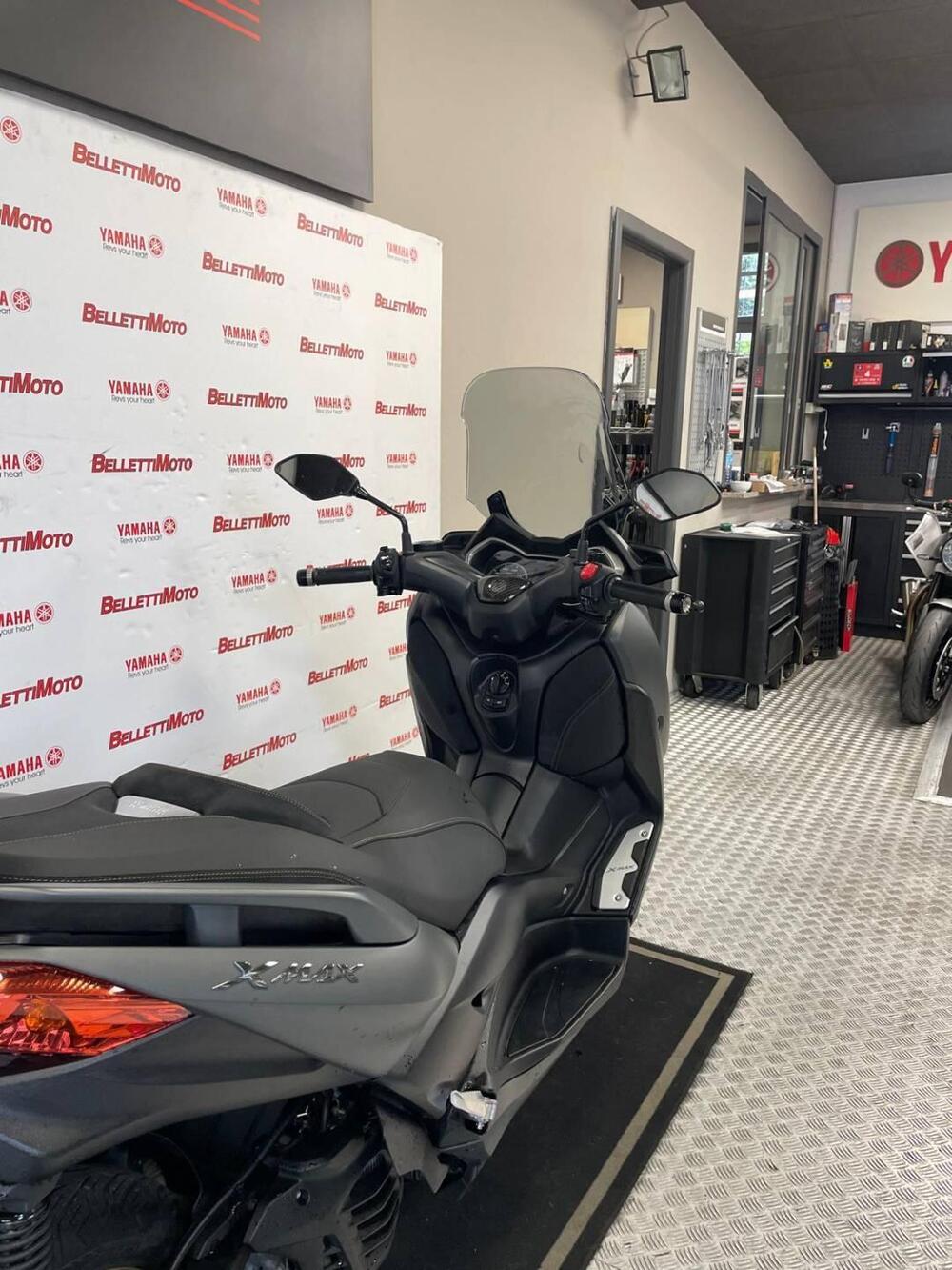 Yamaha X-Max 125 Tech Max (2021 - 24) (6)