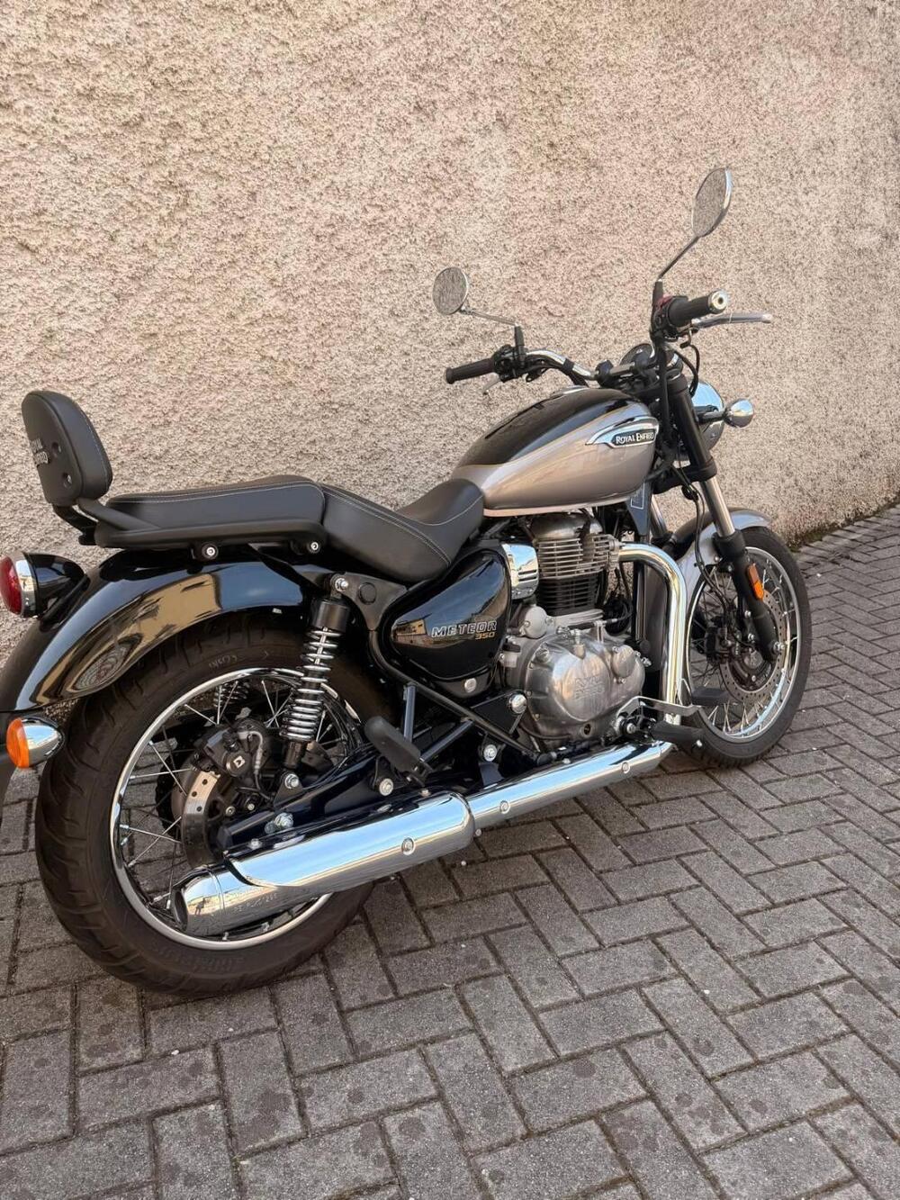 Royal Enfield Meteor 350 Aurora (2024 - 26) (3)