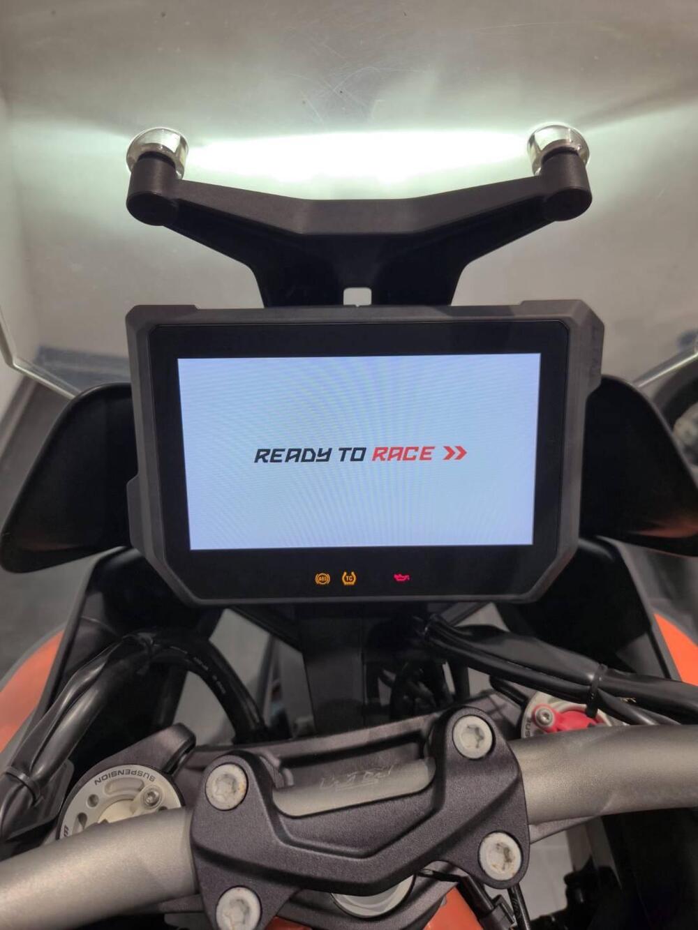 KTM 1290 Super Duke GT (2019 - 20) (14)