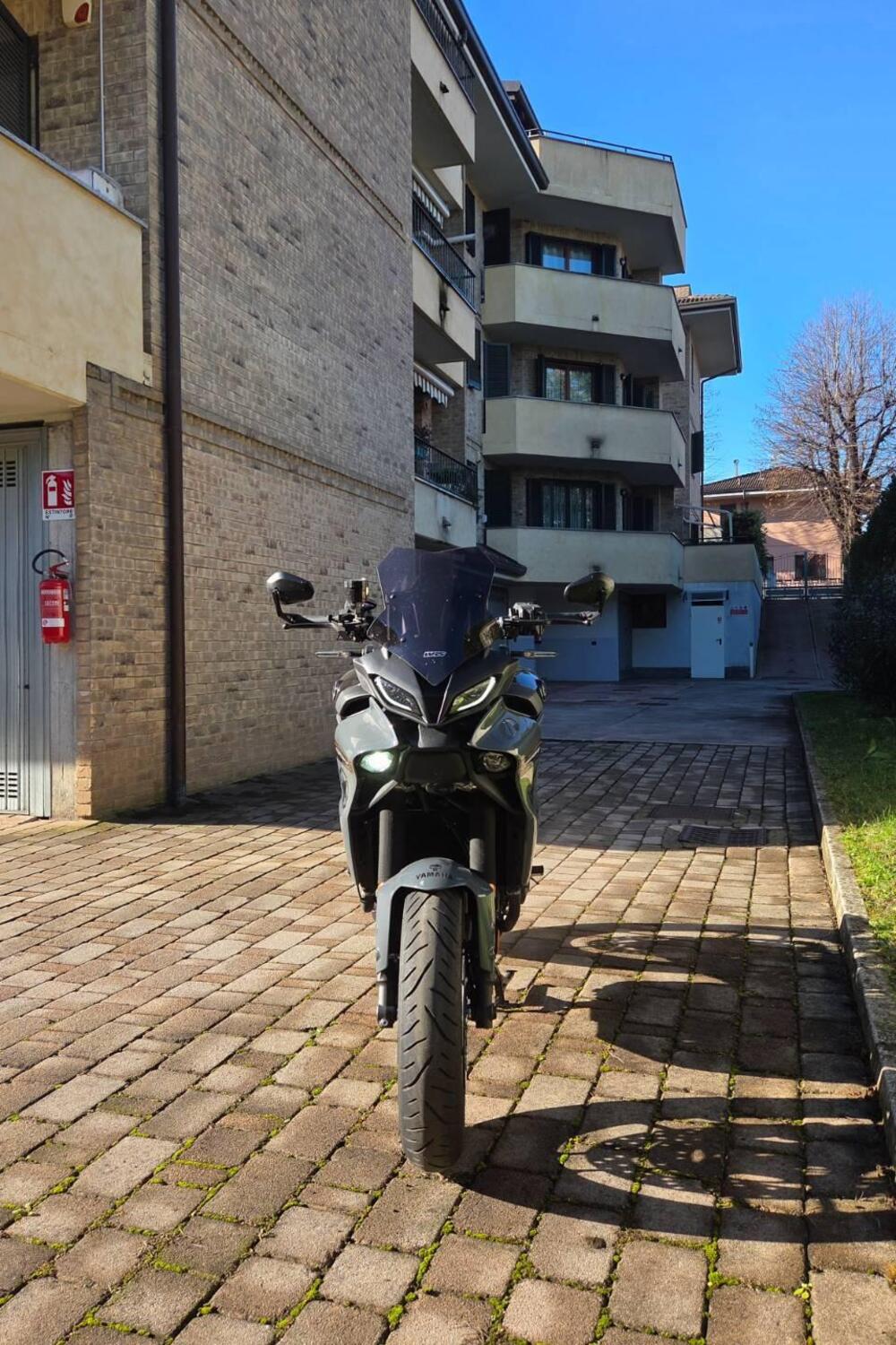 Yamaha Tracer 9 GT+ (2023 - 24) (2)