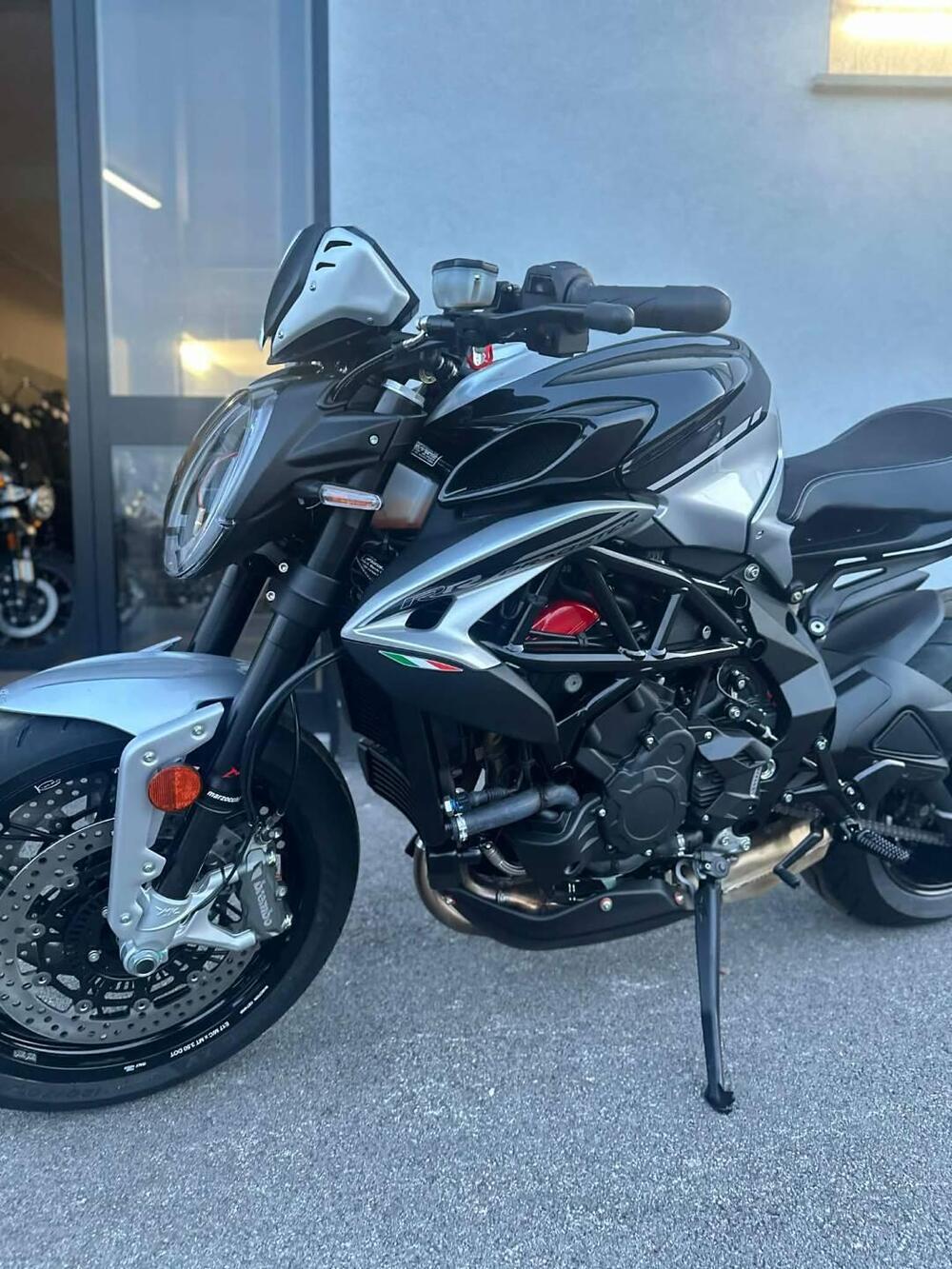 MV Agusta Dragster 800 RR Ottantesimo (2025 - 26)