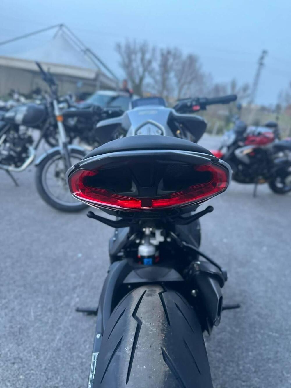 MV Agusta Dragster 800 RR Ottantesimo (2025 - 26) (5)